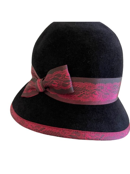 Louise Green Black Burgundy Lace Ribbon Bow Hat Cloche Style 100% Wool USA